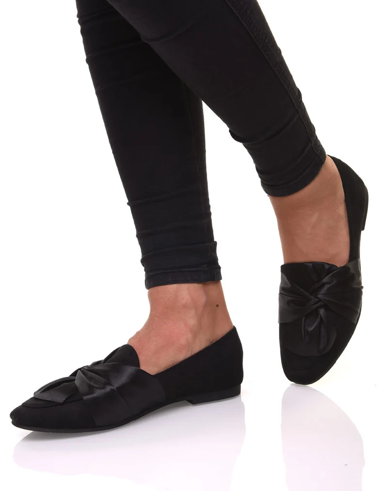 Slippers noires à noeud