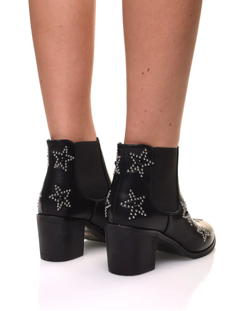 Bottines noires à talons épais