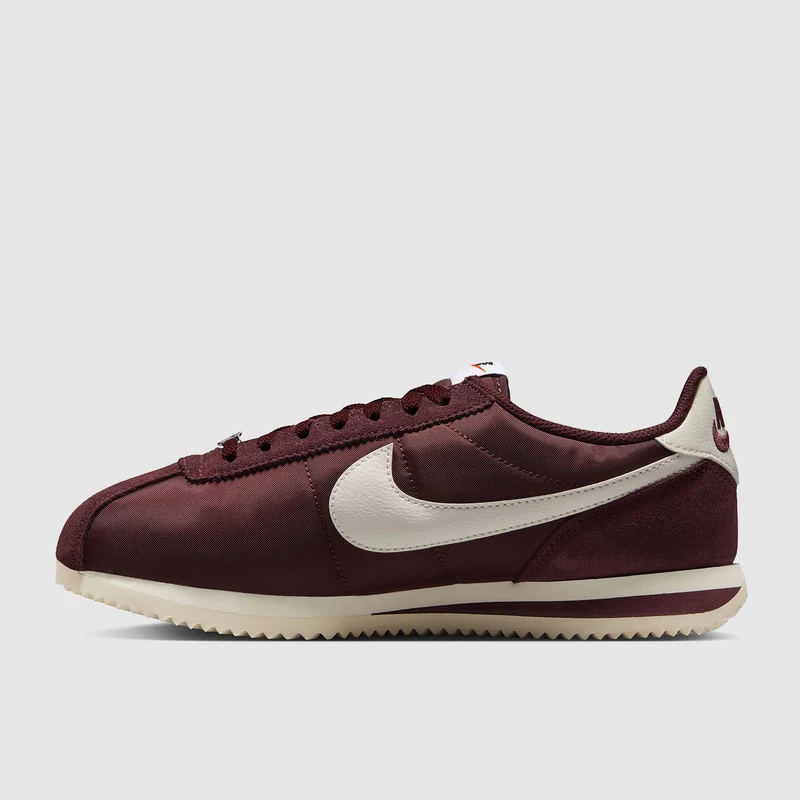 Nike Sportswear Cortez Textile pour Femme