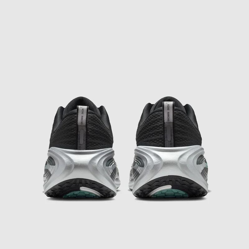 Nike Vomero Plus