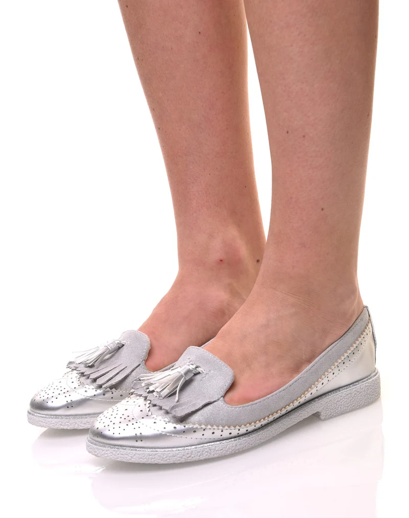 Mocassins gris perforés