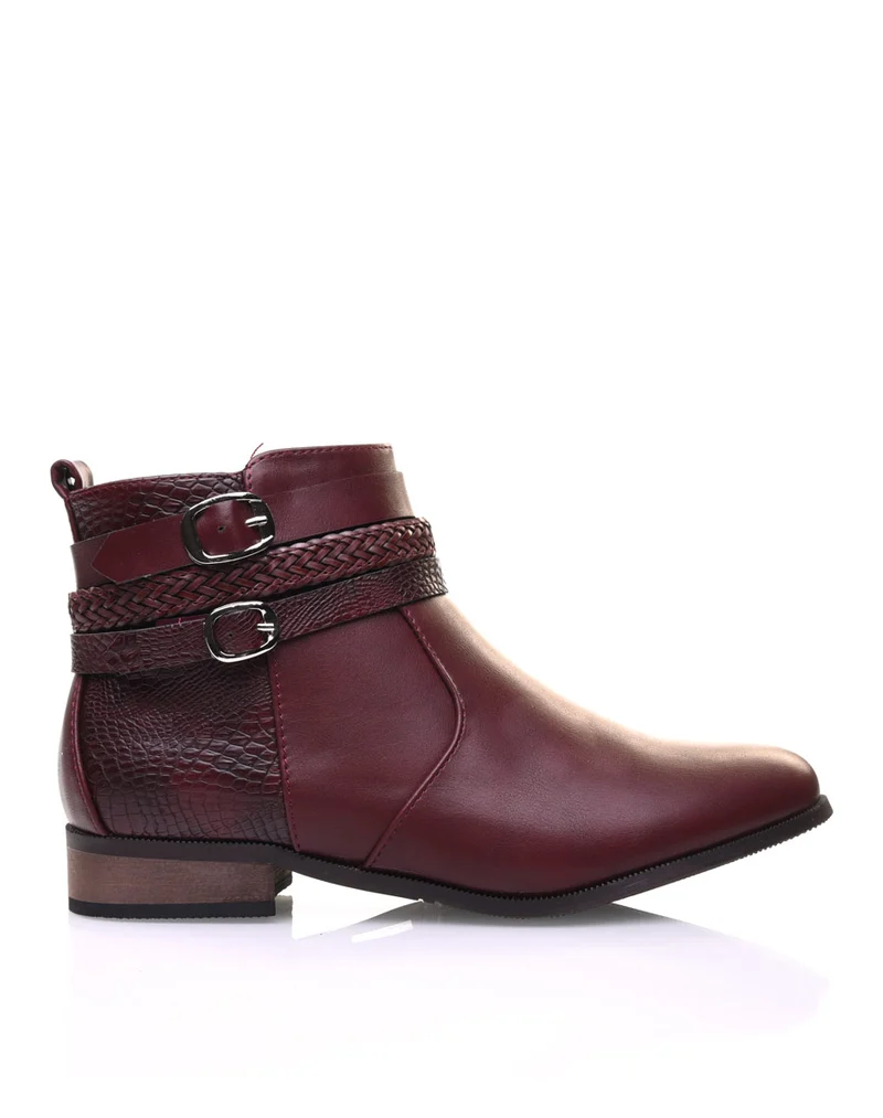 Bottines bordeaux effet croco et lanières décoratives