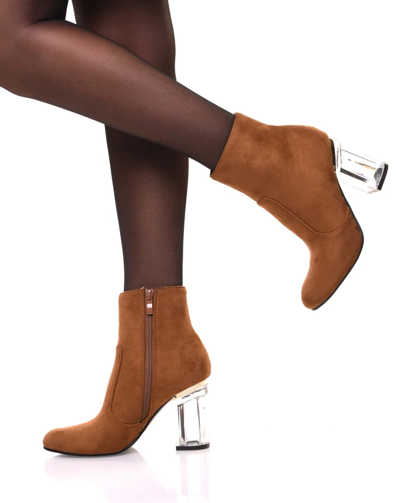 Bottines camel suédine à talons transparents
