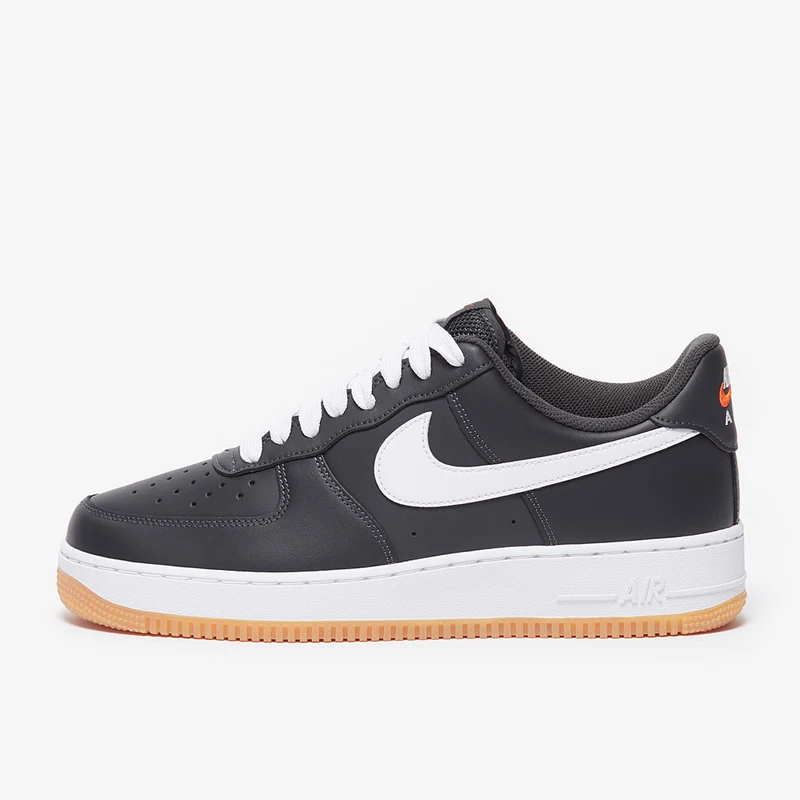 Nike Sportswear Air Force 1 '07 LV8