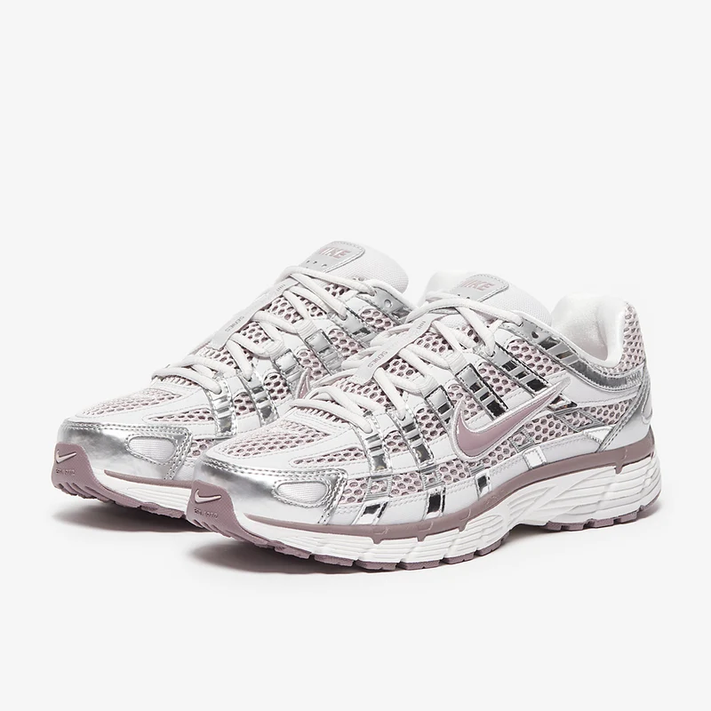 Nike Sportswear P-6000 pour Femme