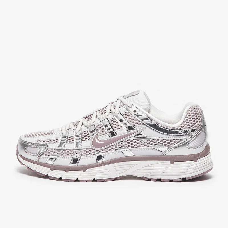 Nike Sportswear P-6000 pour Femme