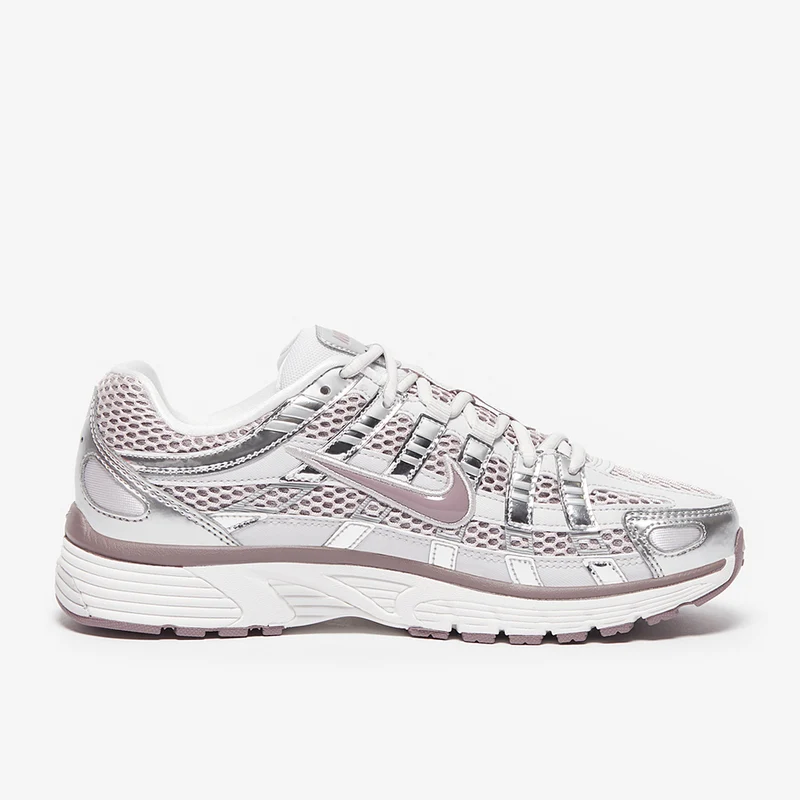 Nike Sportswear P-6000 pour Femme