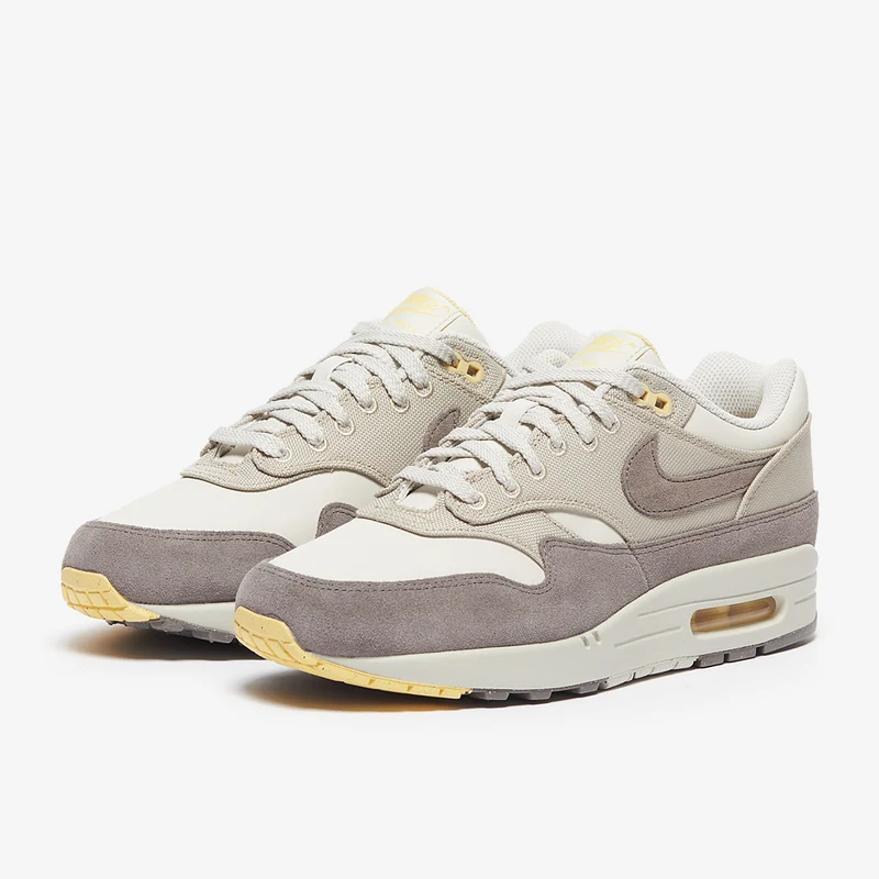 Nike Chaussure pour homme Air Max 1 Premium
