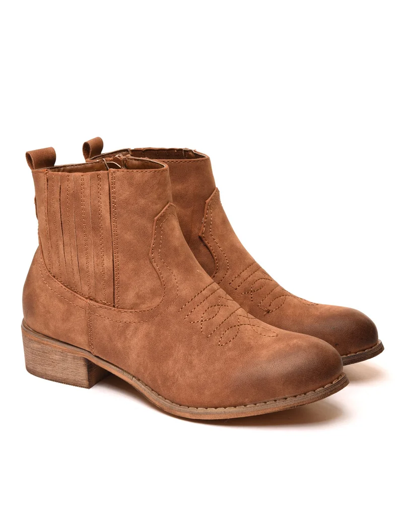 Bottines santiag camelles avec coutures décoratives