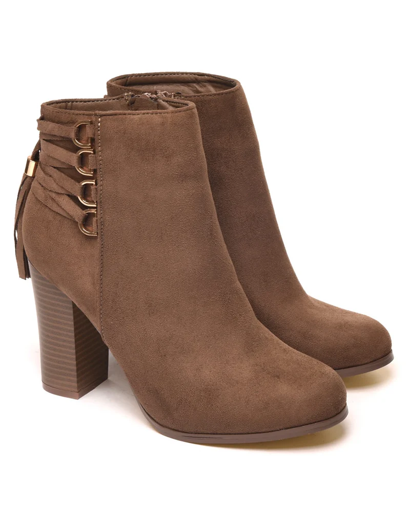 Bottines taupes suédine à talons et lacets arrière