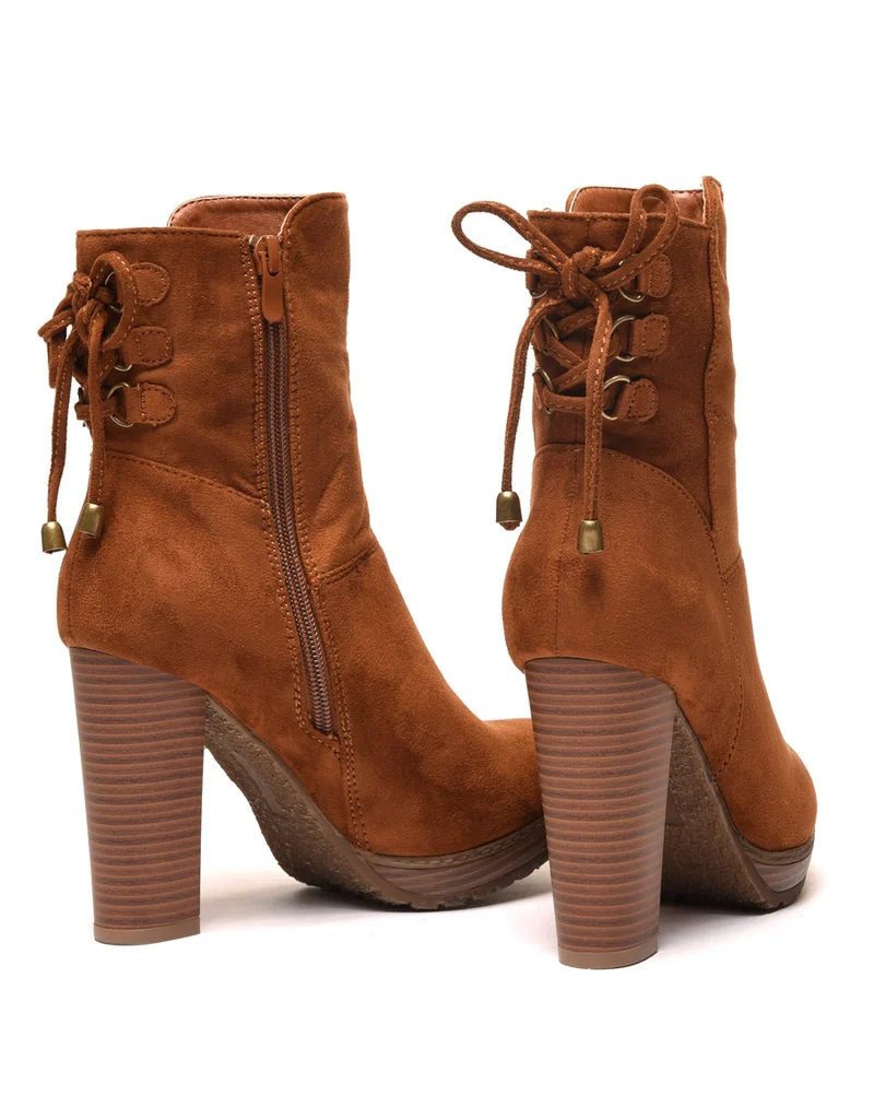 Bottines hautes camel à talons & lacet façon corset