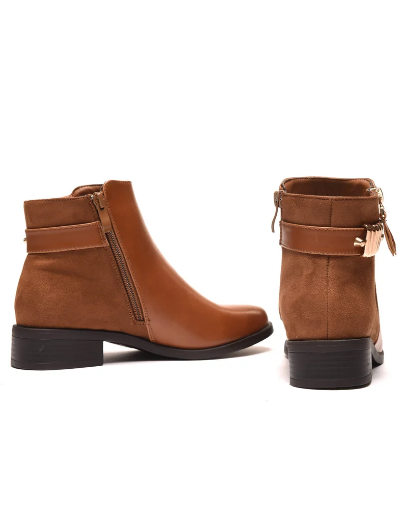 Bottines camel plates bi matières avec détails à l'arrière