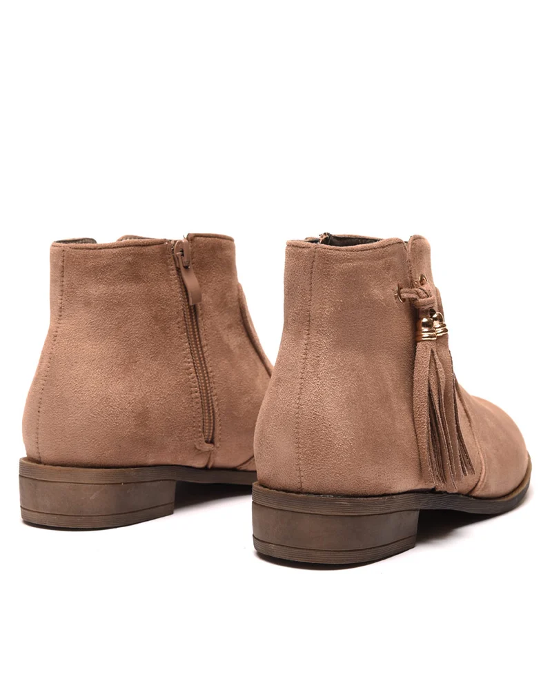 Bottines plates taupe avec pompons à franges