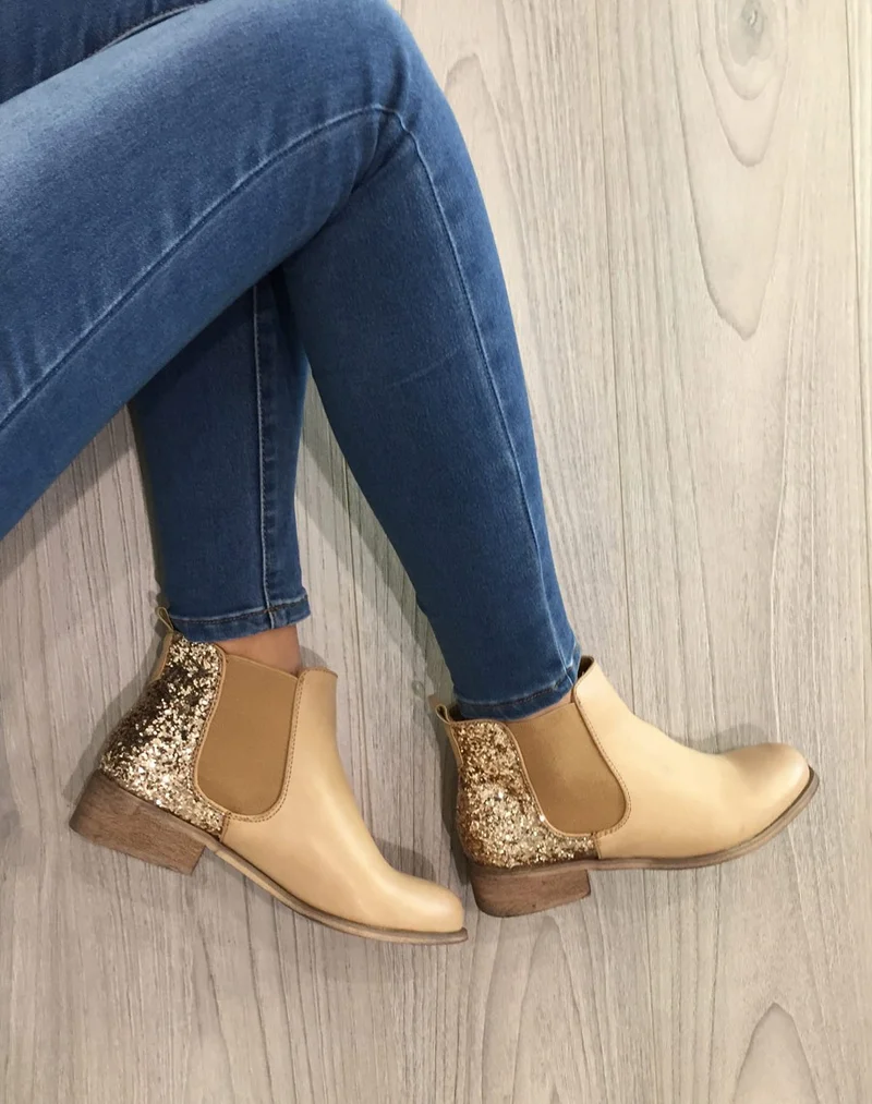 Chelsea boots camel pailletées court