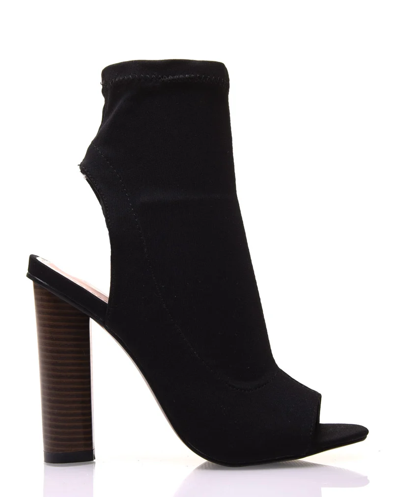 Bottines chaussettes noires à talons