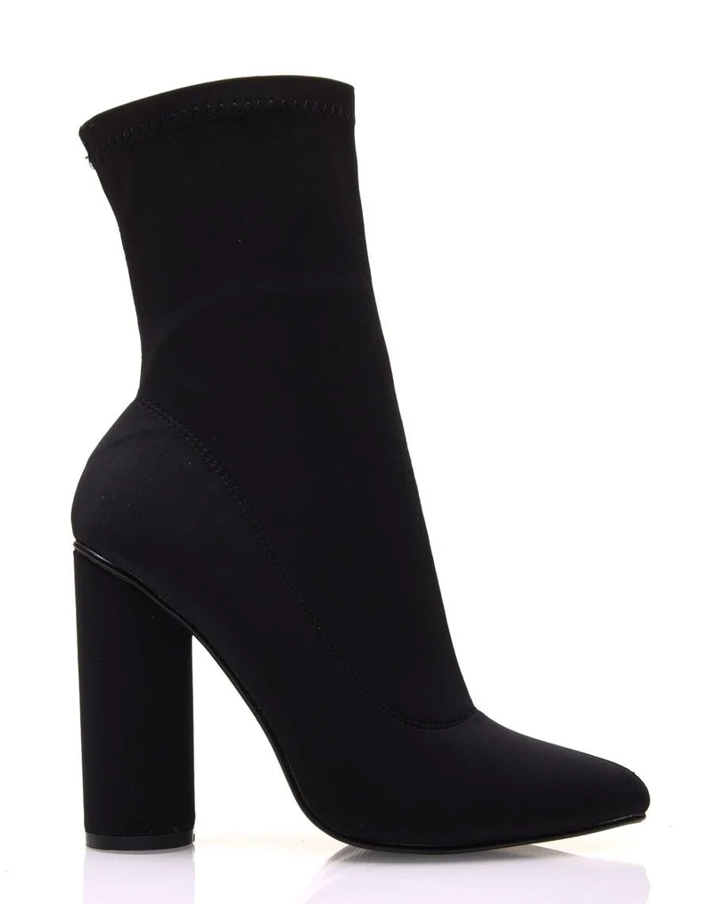 Bottines montantes noires à talons