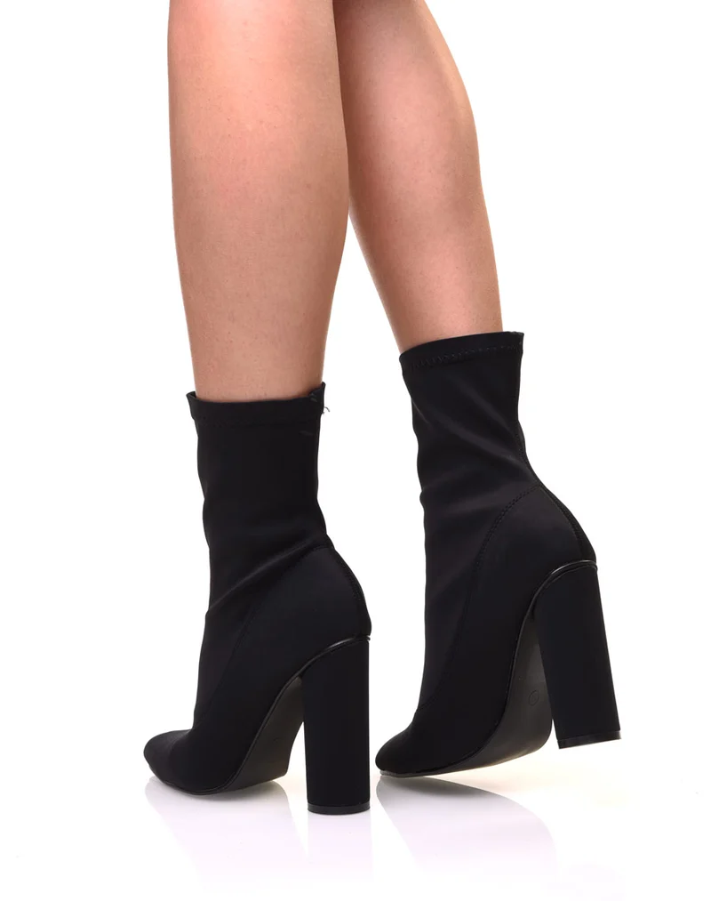 Bottines montantes noires à talons