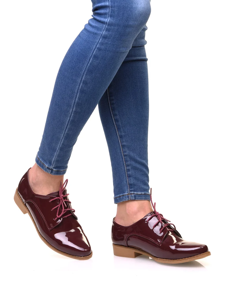 Derbies bordeaux vernis
