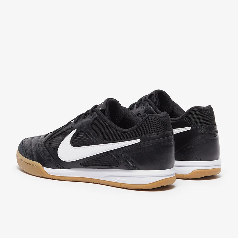 Nike Sportswear Gato