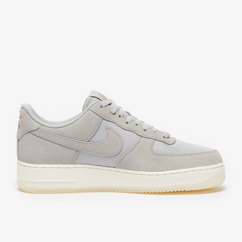 Nike Sportswear Air Force 1 '07 LV8