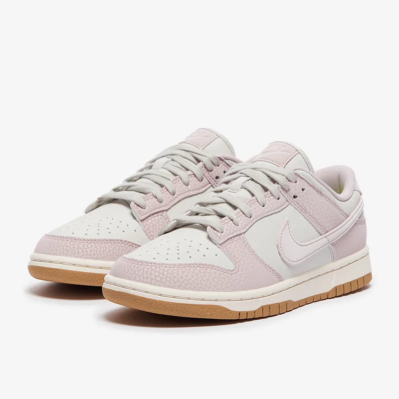 Nike Sportswear Dunk Low PRM NN pour Femme