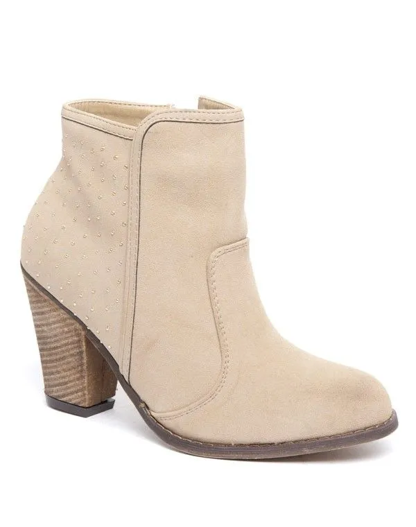 Botte Alicia Shoes beige piquées de têtes d'épingles style cavalier