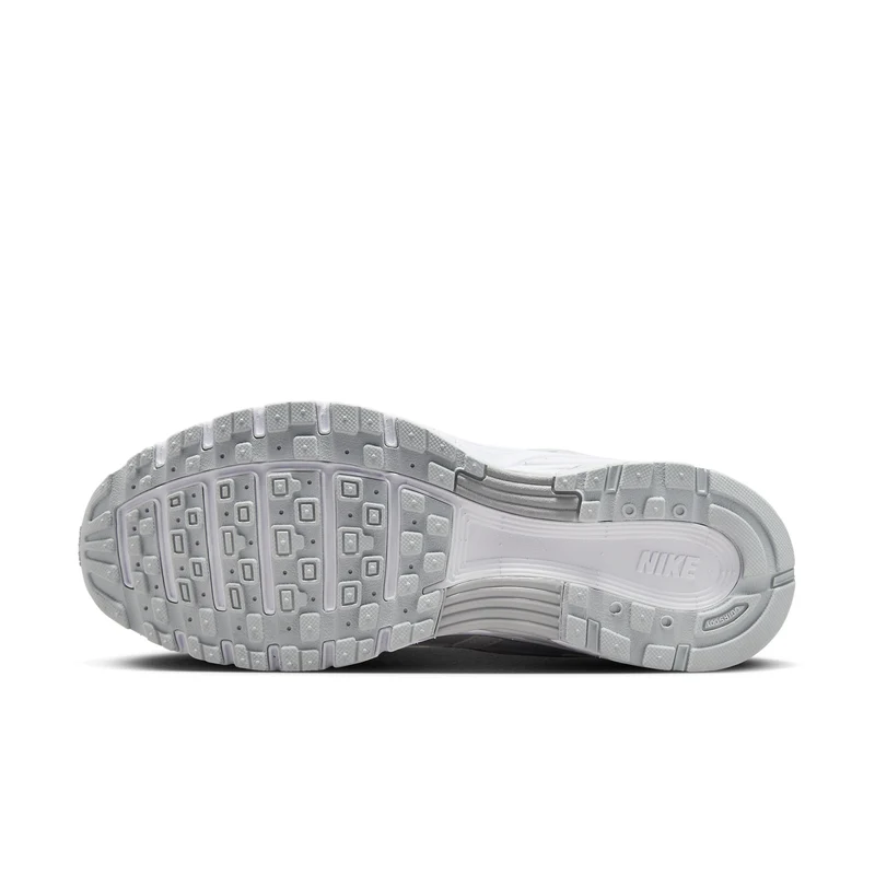 Nike Chaussure P