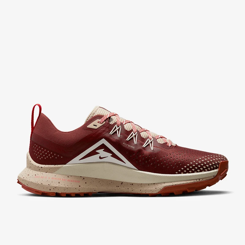 Nike Pegasus Trail 4
