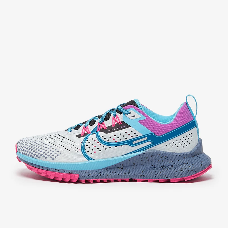 Nike Femme React Pegasus Trail 4 SE