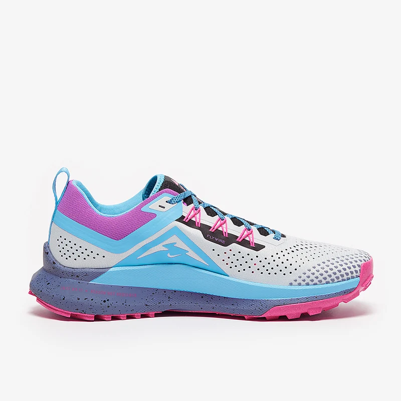 Nike React Pegasus Trail 4 SE