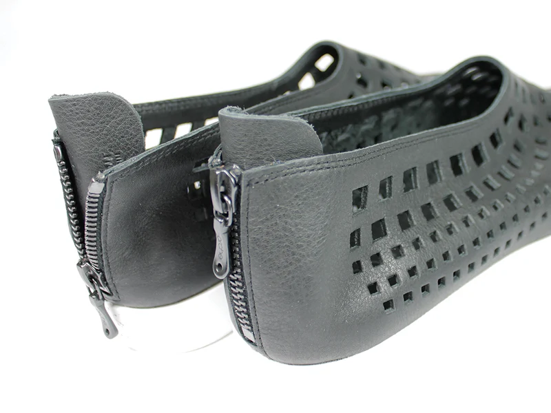Arche Alzick Black/White