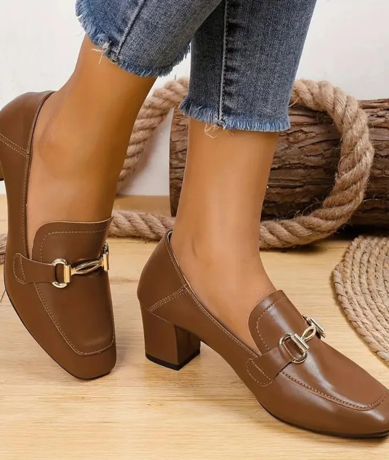 Mocassins Vintage À Talons Et Chaînettes En Cuir Pour Femmes