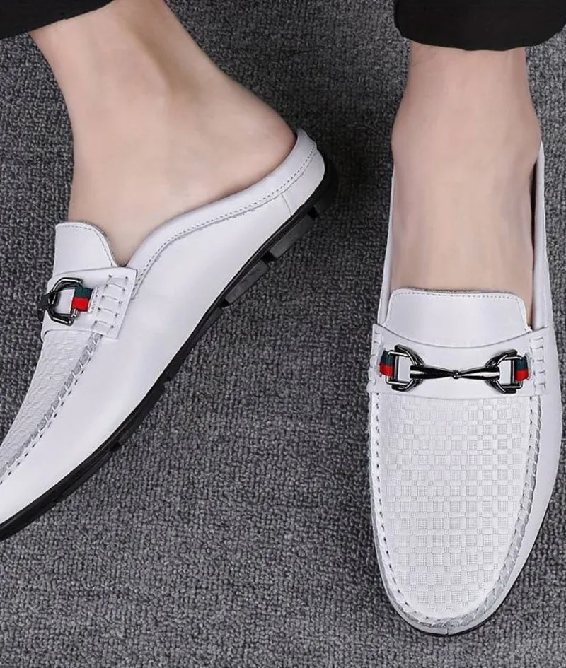 Mocassins Souples Perforés En Cuir Blanc