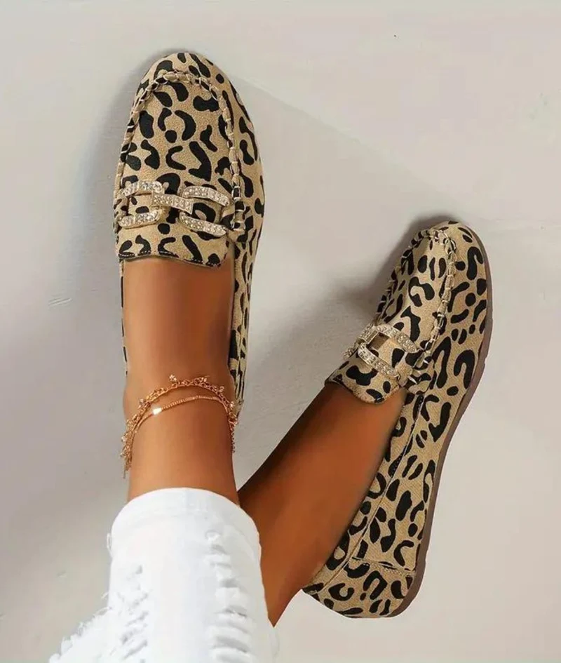 Mocassins Souples Imprimé Léopard Avec Anneaux En Strass