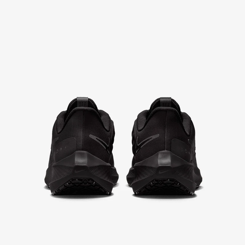 Nike Chaussure de running sur route à l'épreuve des intempér