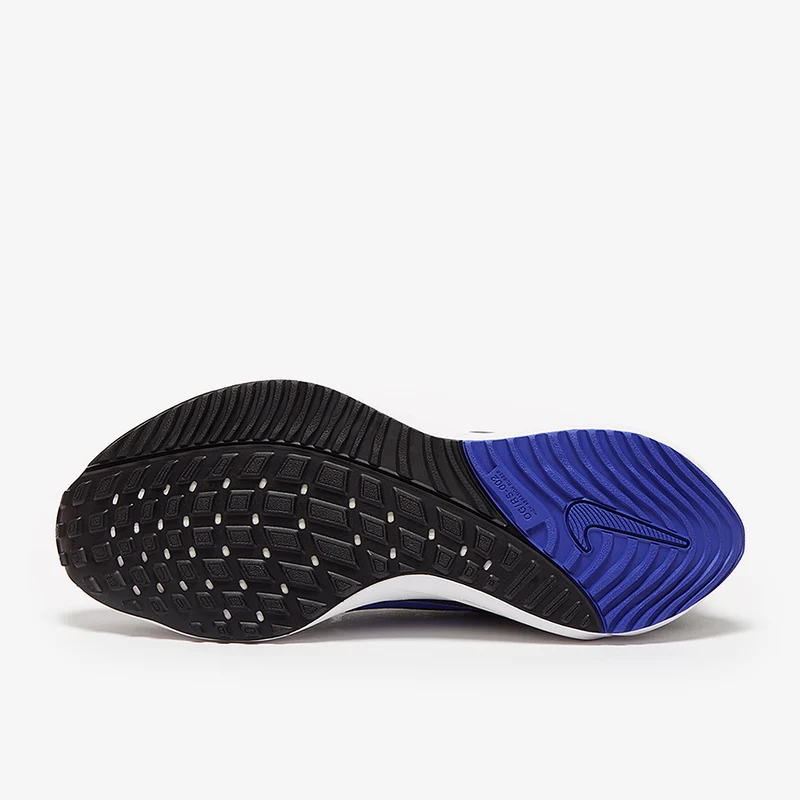 Nike Chaussure de running sur route pour homme Vomero 16