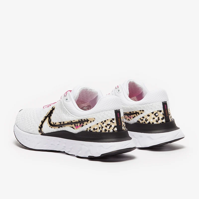 Nike Femme React Infinity Flyknit 3