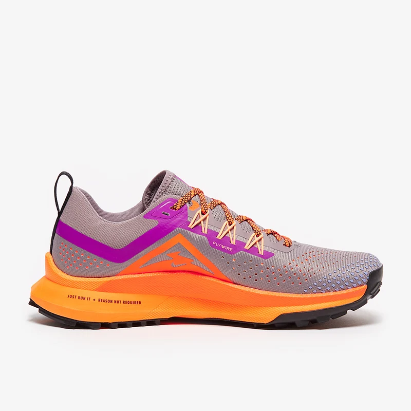 Nike Femme React Pegasus Trail 4