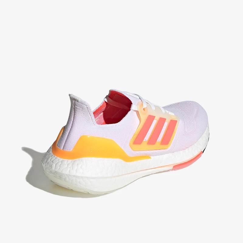 adidas Femme Ultraboost 22