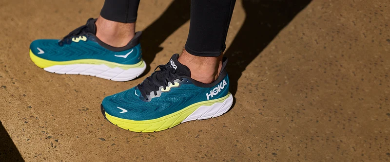 Hoka Arahi 6