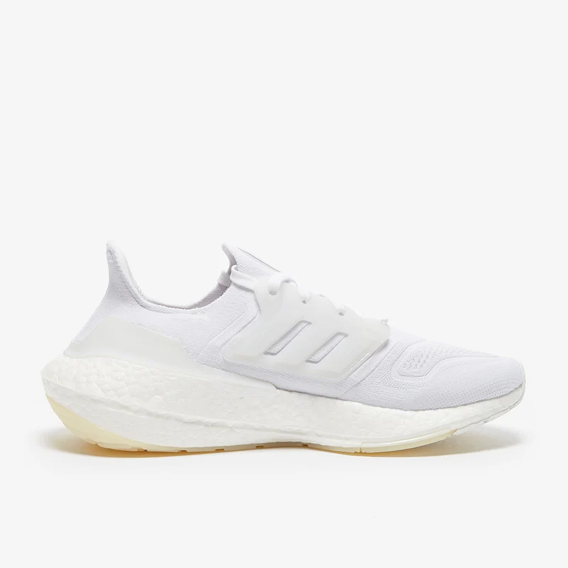 adidas Ultraboost 22