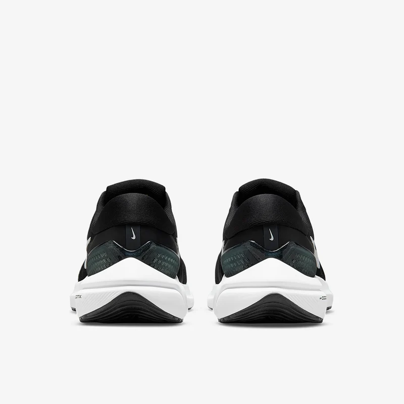 Nike Femme Air Zoom Vomero 16